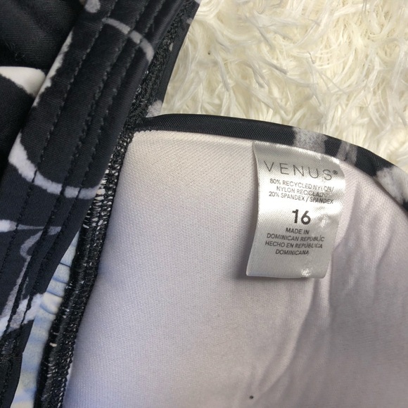 VENUS Floral Black and White Tankini Top size 16 NWOT 🖤🔥🤍 - Picture 13 of 14
